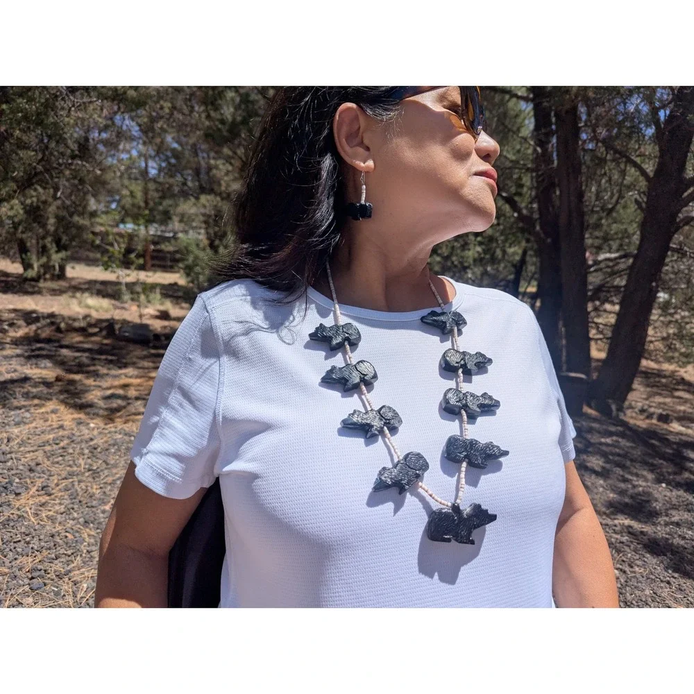 Exquisite Mike Tucson Zuni Bear Fetish Necklace Earrings Set Sterling Silver Jet